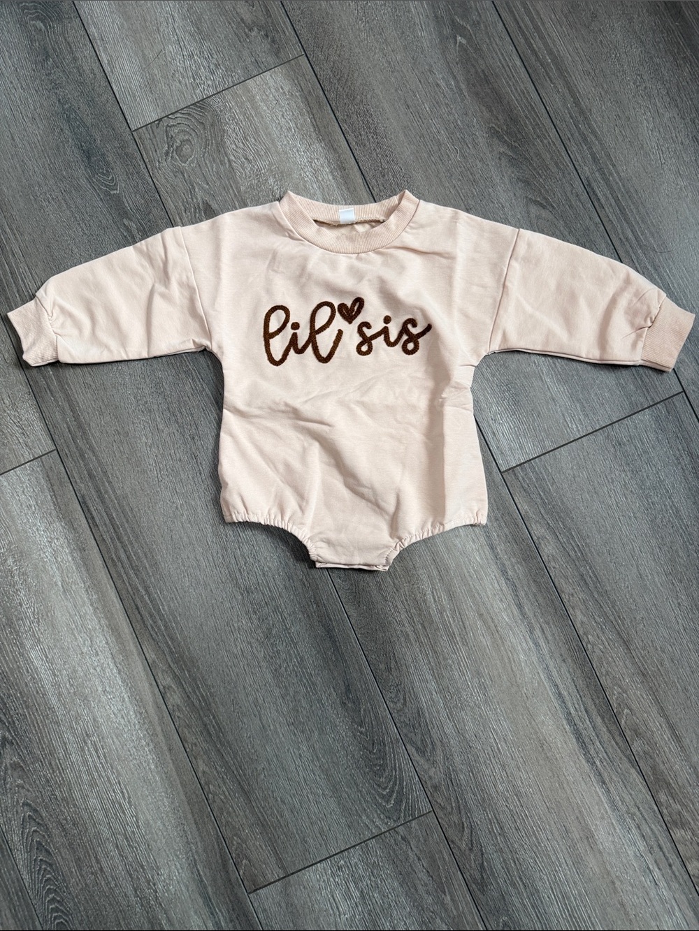 Lil' Sis Cream Long-Sleeve Baby One-Piece Bodysuit
